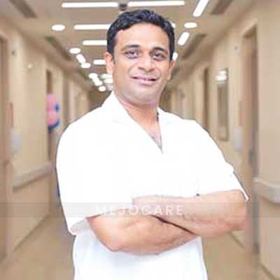 الدكتور مايانك مانجول مادان