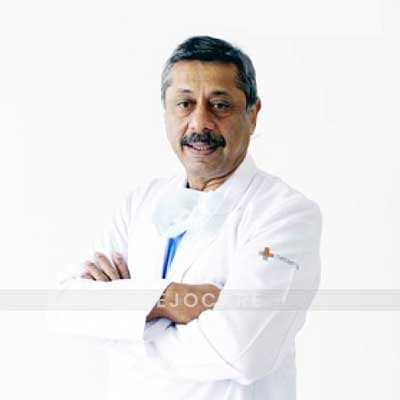 dr naresh trehan cardiothoracic surgeon