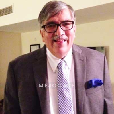 ডঃ রাকেশ চোপড়া