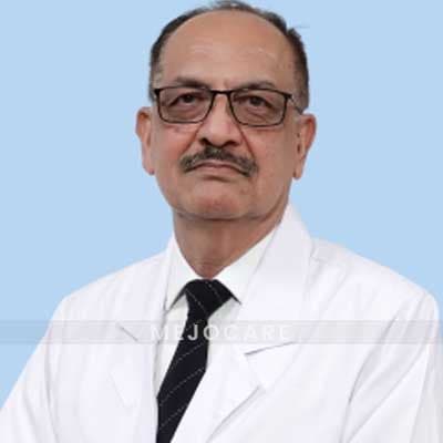 доктор Манодж Лутра кардиохирург