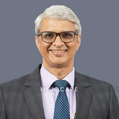 доктор Вивек Чатурведи