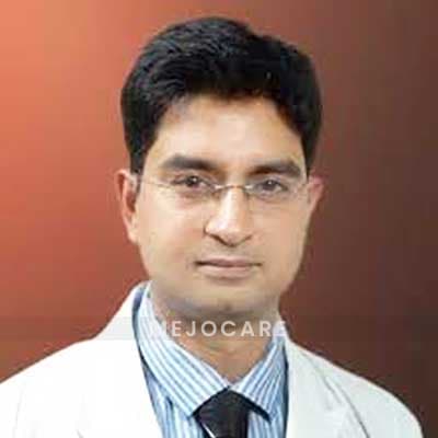 доктор Нитин Суд, гематоонколог