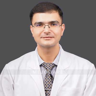 Dr. Arjun Khanna