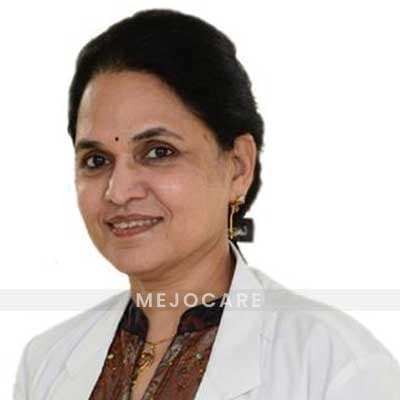 Dr. Dinesh Kansal, ginecologista e obstetra