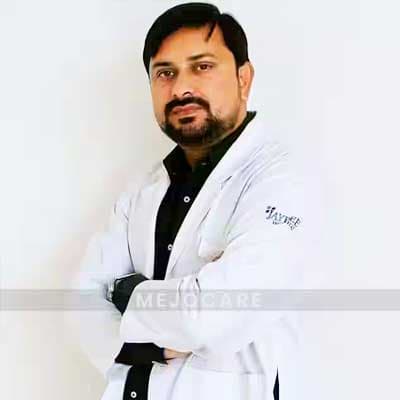 الدكتور راج بهادور