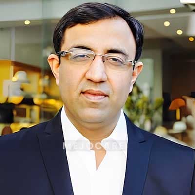 Doktor (prof) Akash Sachdeva