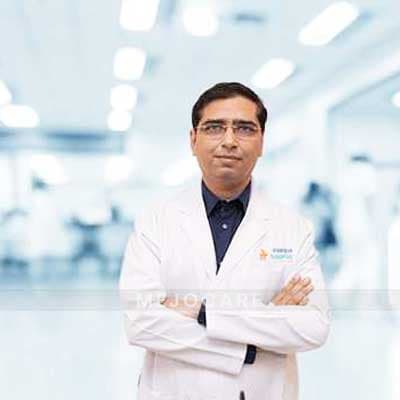 ডাঃ আশিস নন্দওয়ানি নেফ্রোলজিস্ট