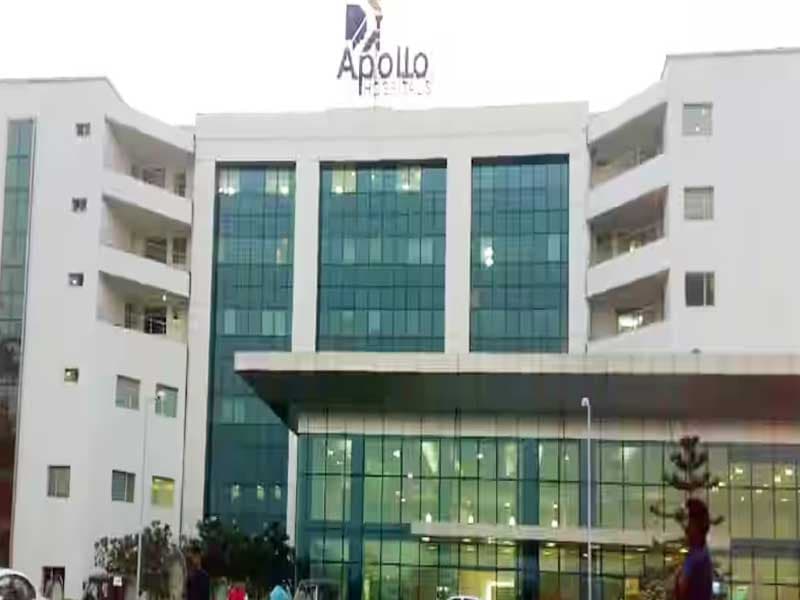 apollo hospital noida