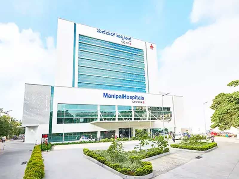 manipal kasalxona, Bengaluru eski aeroport yo'lidagi hayot