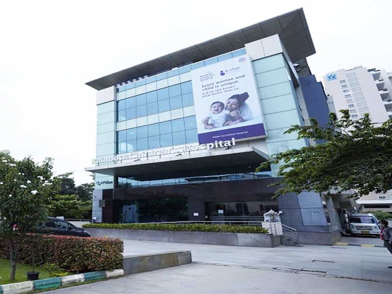 Детская больница Rainbow и BirthRight, Баннергхатта