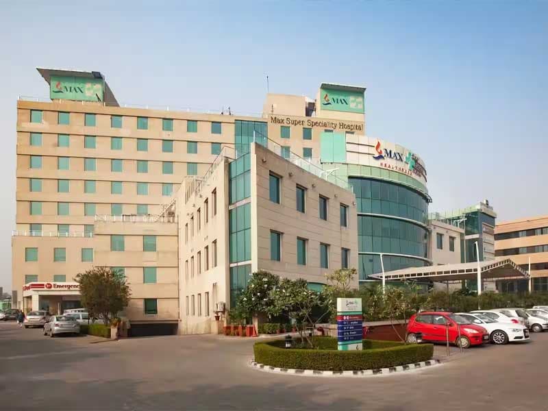 Больница максимальной суперспециализации Шалимар Баг Нью-Дели